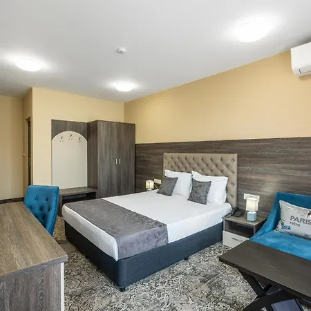 Plaza - Free Parking Otel