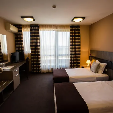 Plaza - Free Parking Hotel Plovdiv