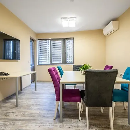 Hotel Plaza - Free Parking Plovdiv