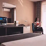 Hotell Plaza - Free Parking 3*