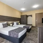 Hotell Plaza - Free Parking 3*