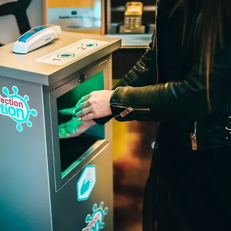 плаза Хотел 3*