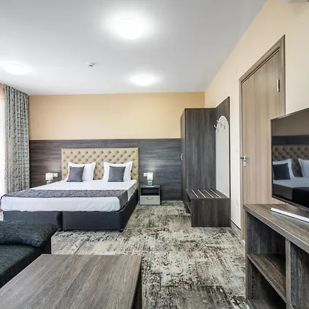 Plaza - Free Parking Szálloda Plovdiv