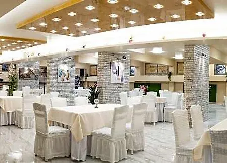 Plaza - Free Parking Ξενοδοχείο