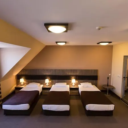 Plaza - Free Parking Hotel Plowdiw