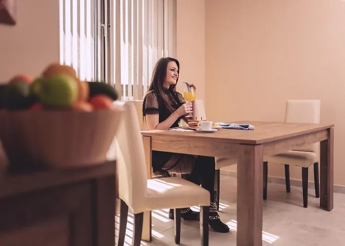 Hotel Plaza - Free Parking Plovdiv