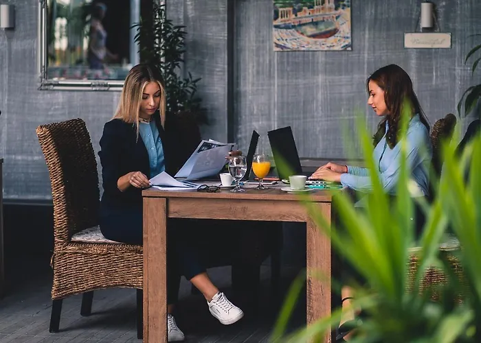 Plaza - Free Parking 3* Plovdiv