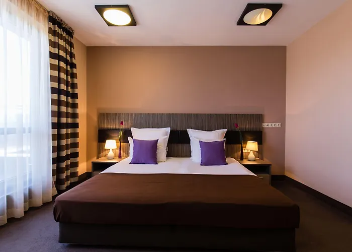 Hotel Plaza - Free Parking Plovdiv