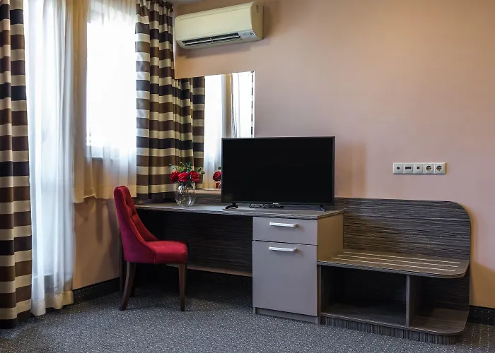 Plaza - Free Parking Hotel Plovdiv